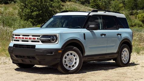 2023 ford bronco sport outer banks specs